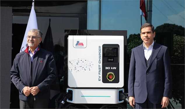 سه محصول جدید مپنا در زمینه شارژ خودروهای برقی رونمایی شد