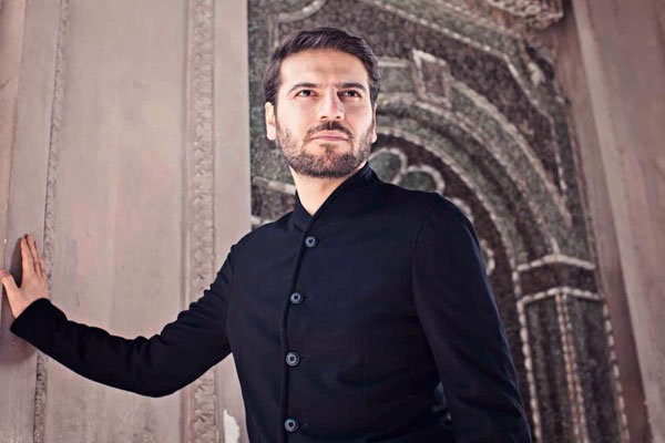 سامی یوسف: رییس‌جمهور ترامپ شما برای آمریکا خطرناکید نه مسلمانان