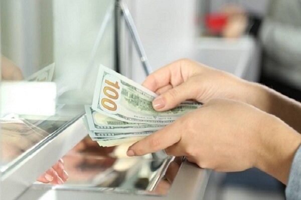 گران شدن دوباره قیمت دلار و یورو؛ ترمز ارز کشیدنی نیست!