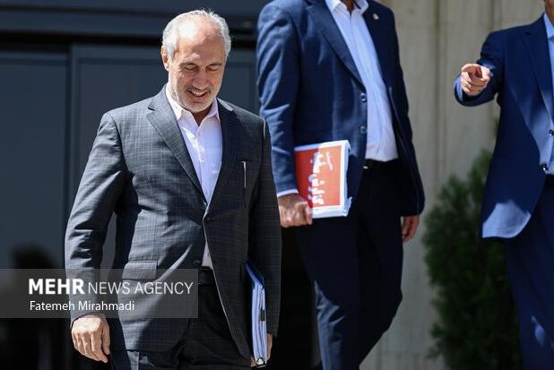 پورمحمدی: بودجه ۱۴۰۵ با حذف یا کاهش ردیف‌های کم‌اولویت تدوین می‌شود