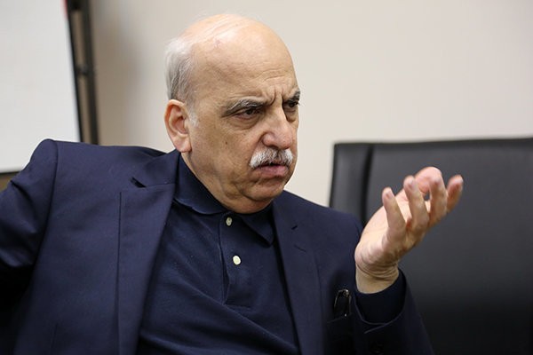 بازار سرمایه در ماه‌های اخیر از فضای سیاسی تبعیت کرده است