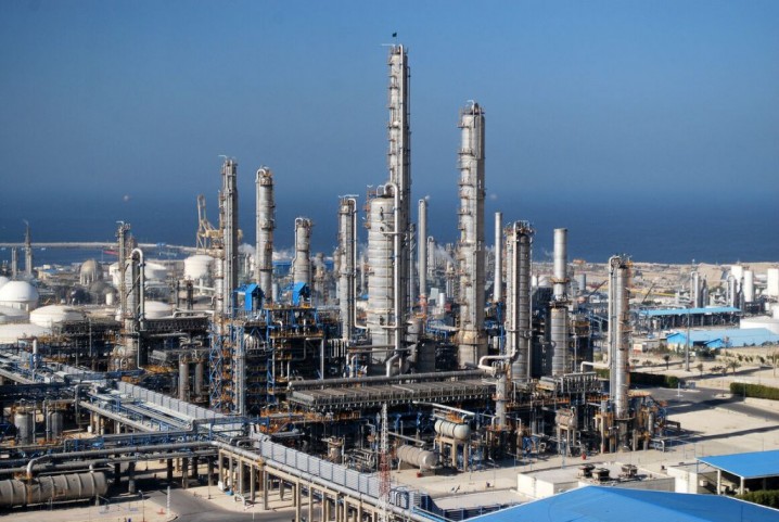 نگاهی به سهم سوخت و خوراک پتروشیمی‌های ایران