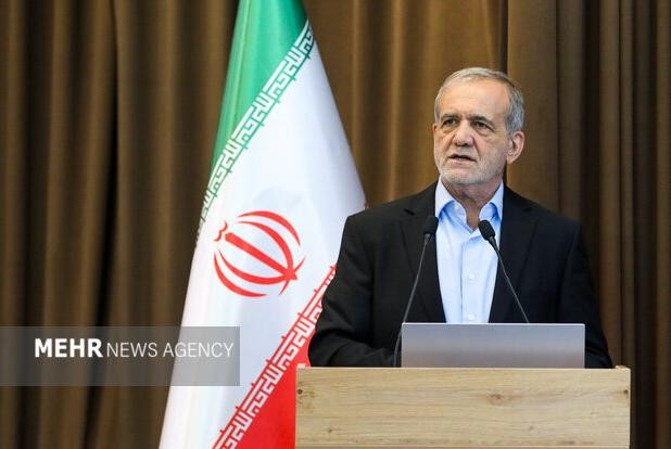 پزشکیان: خانه‌های خالی را پیدا نمی‌کنند چون کد پستی وجود ندارد