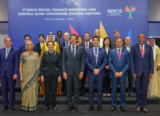 حضور هیات بانک مرکزی ایران در اجلاس بریکس