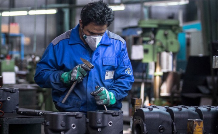 نگرانی کارفرمایان بدون حمایت های بیمه ای رفع نمی شود 