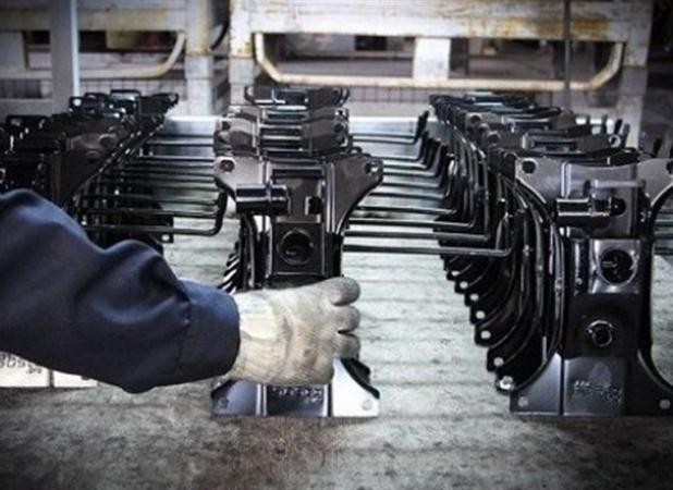 قطعه‌سازان از ظرفیت‌های قانونی برای مقابله با قیمت‌گذاری دستوری استفاده کنند