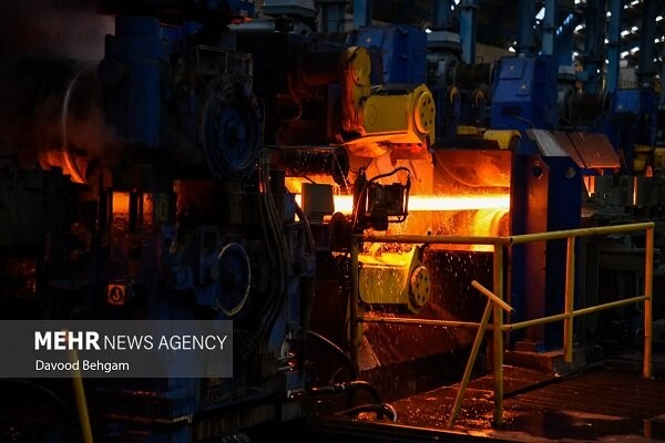 تقریبا تمام واحدهای فولادی تعطیل شده‌اند؛ جلوی قطعی برق سبز گرفته شد