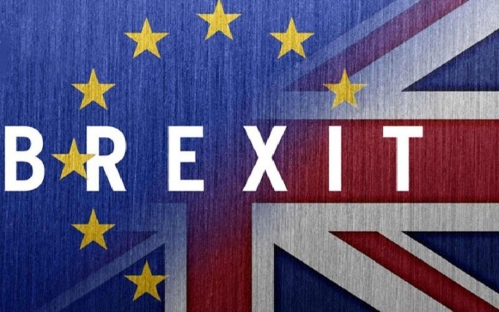  بریتانیا در حال ذخیره سازی محصولات پلیمری مهم