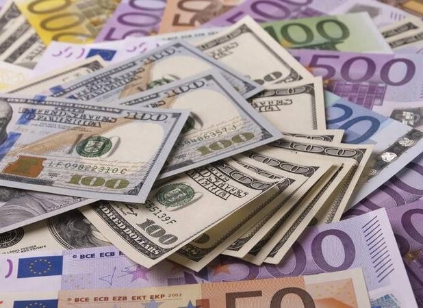 احتمال اصلاح قیمت دلار بالا رفته است