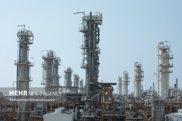 ناترازی گاز همچنان از پتروشیمی ها قربانی میگیرد؟