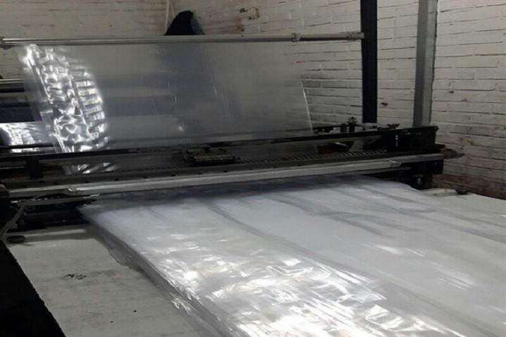 کارگاه تولید غیرمجاز پلاستیک و نایلون در آبیک شناسایی شد 