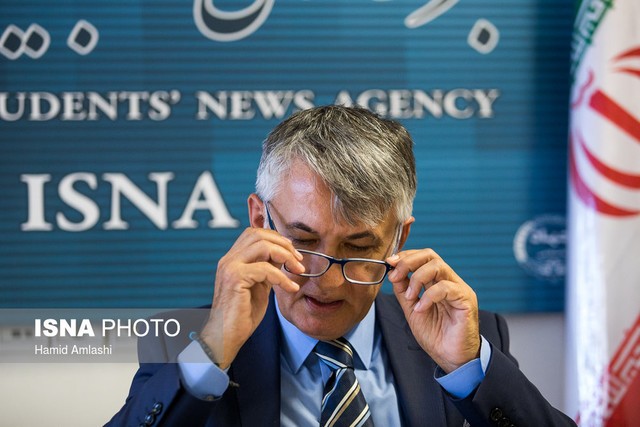 صربستان برای پناهجویان ایرانی کمپ ایجاد کرده است/تحریمها تاثیری بر تعامل صربستان با ایران ندارد