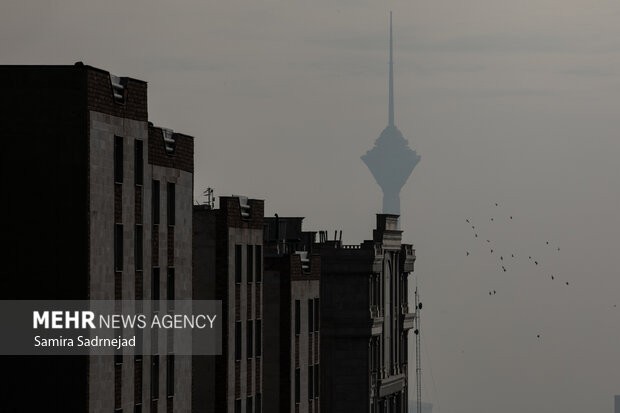 هشدار نارنجی آلودگی هوا برای ۷ کلانشهر کشور تا پایان روز جمعه