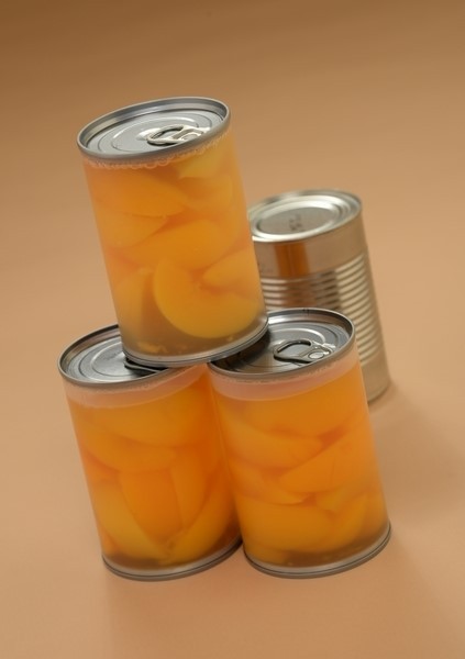 درون کمپوت و کنسرو را ببینید: ورود قوطی‌های پلاستیکی شفاف به بازار