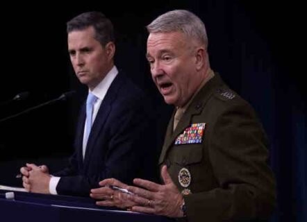 ارتش آمریکا اولین تصاویر ویدئویی از عملیاتی در شمال سوریه که رهبر گروه تروریستی داعش، در آن کشته شد را منتشر کرد.