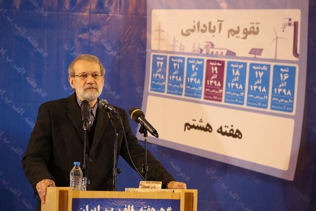 لاریجانی: اگر مردم بدانند کاری منطقی است، حمایت می‌کنند