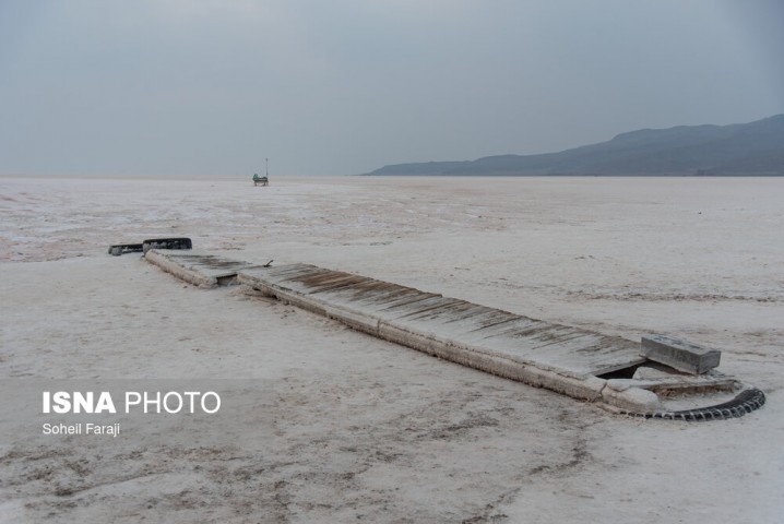 دریاچه ارومیه در آستانه خشکی کامل