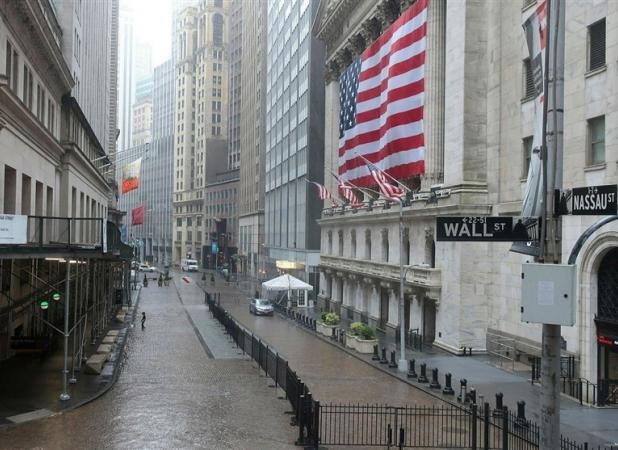 افت بازار سهام آمریکا و اروپا درپی تهدید تعرفه‌ای جدید