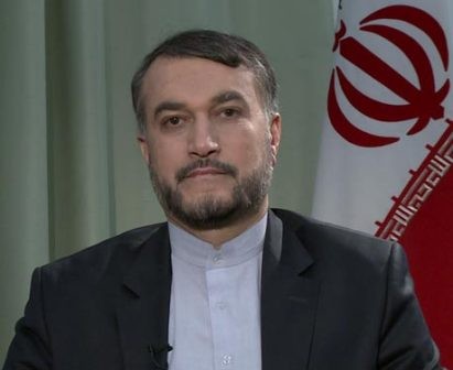 حل بحران سوریه در گرو راهکار سیاسی و احترام به اراده مردم این کشور است