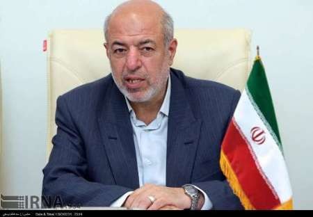 وزیر نیرو: نبود توازن بین درآمدها و هزینه های وزارت نیرو، گلوی اقتصاد آب و برق را فشار می دهد