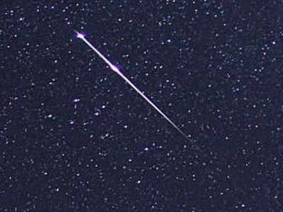 پنجشنبه آسمان شهاب باران می شود