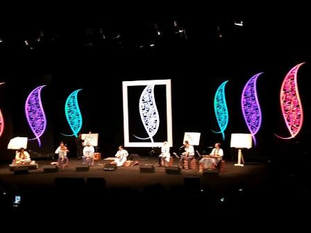 پرواز همای چراغ جشنواره موسیقی فجر را در برج میلاد روشن کرد