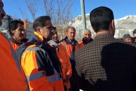 آخرین وضعیت بارش ها و وضعیت راه ها/بازدید وزیر از محورهای برفگیر شمال شرق تهران