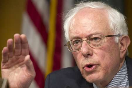 سندرز: ترامپ درکی از دمکراسی ندارد