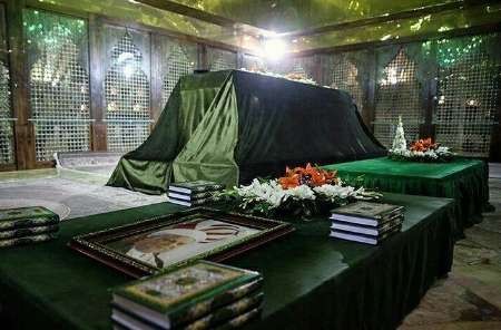 مراسم اربعین ارتحال آیت الله هاشمی رفسنجانی امروز در حرم امام راحل برگزار می شود