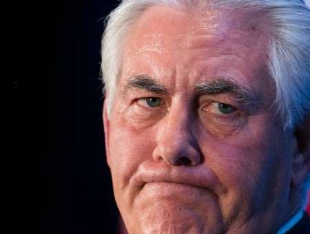 سی.ان.ان: تیلرسون استعفا را بررسی می‌کند