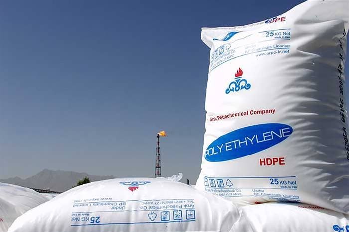 آنالیز مواد TEA 99.0% پتروشیمی شازند (اراک)