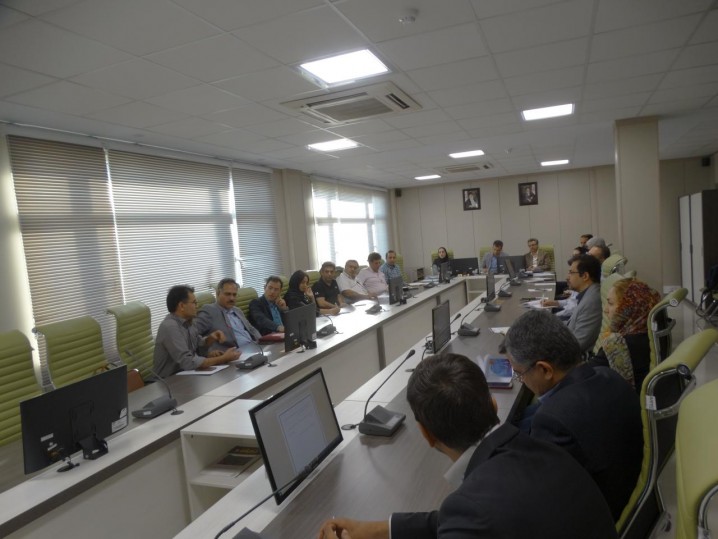 انواع استاندارد ظروف یکبارمصرف «گیاهی»/ پرسشنامه بررسی مصرف انرژی در صنعت پلاستیک کشور