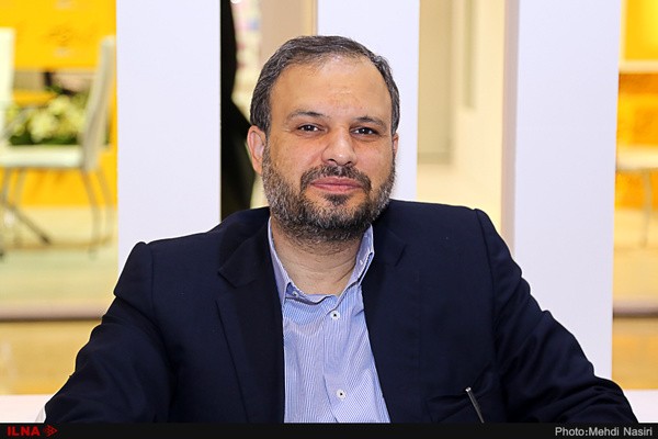 اختلاف بین وزیر و سازمان برنامه‌ و بودجه دلیل استعفای قاضی‌زاده/ تعیین ضرب‌الاجل از سوی وزیر بهداشت/ مطرح شدن نام باقر لاریجانی جدی نیست