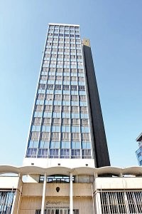 شواهد 8 ساله از تغییر محور اقتصاد ایران از بانک به بازار سرمایه خبر می‌دهد