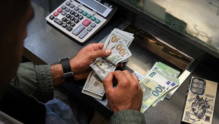 تمدید ۱۰روزه مهلت تخصیص ارز به واردکنندگان