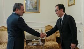 دیدار معاون ارشد سیاسی وزیرخارجه ژاپن با عراقچی