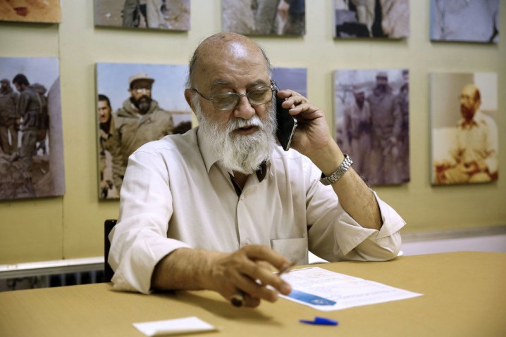 نماینده مجلس شده‌اید که خودقرنطینگی کنید و تلفنی رأی بدهید؟