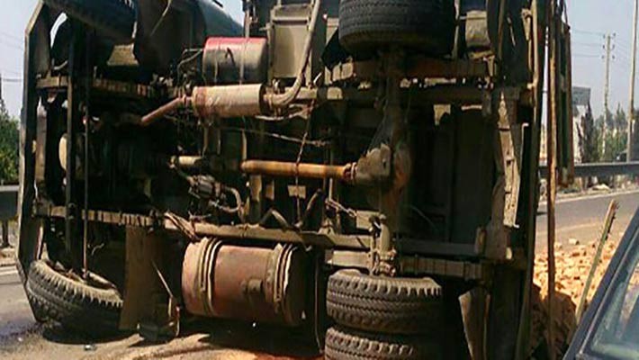 تکذیب شایعه واژگونی کامیون حامل مواد شیمیایی در بهارستان