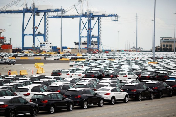 زیان سنگین خودروسازان جهان از تعرفه های ترامپ