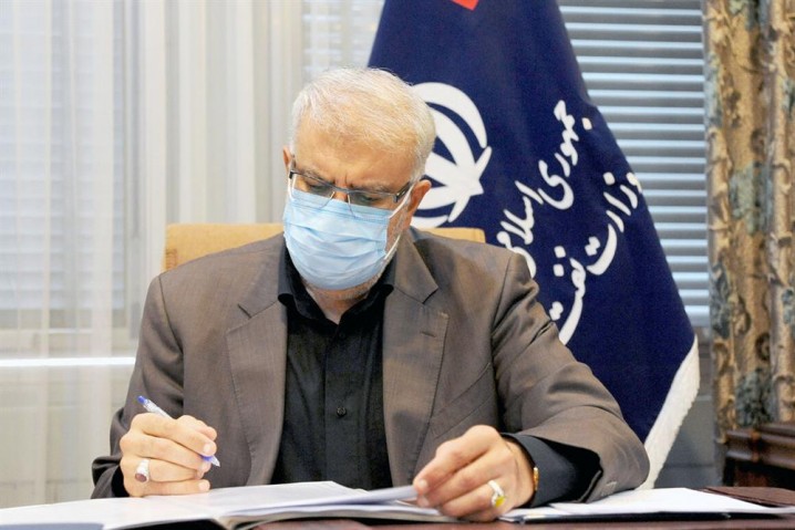 مدیرعامل شرکت ملی صنایع پتروشیمی منصوب شد+ تصویر حکم