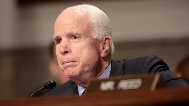 مک کین:کنگره فرمانبردار ترامپ نیست/ کنگره باید پاسخگوی مردم آمریکا باشد