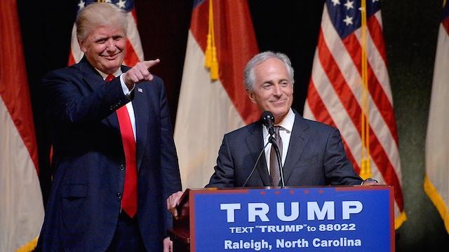 کورکر: تهدیدهای ترامپ آمریکا را وارد جنگ جهانی سوم می کند