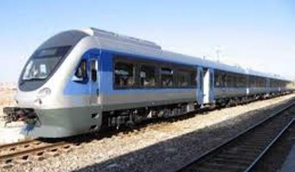 خروج واگن مترو از ریل در کرج آسیب جانی و مالی نداشت