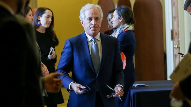 سناتور آمریکایی: خروج از برجام توافق احتمالی با کره شمالی را مشکل می کند