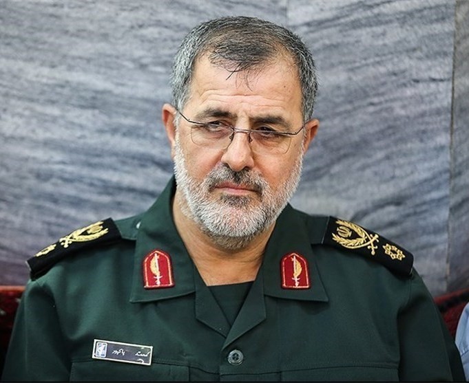 فرمانده نیروی زمینی سپاه: 16 تروریست داعشی درغرب کشور دستگیر شدند