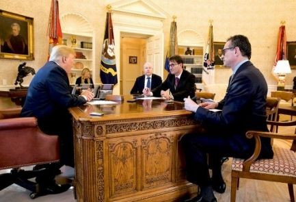 ترامپ: انتظار دارم حکومت ایران مدت ها برقرار باشد