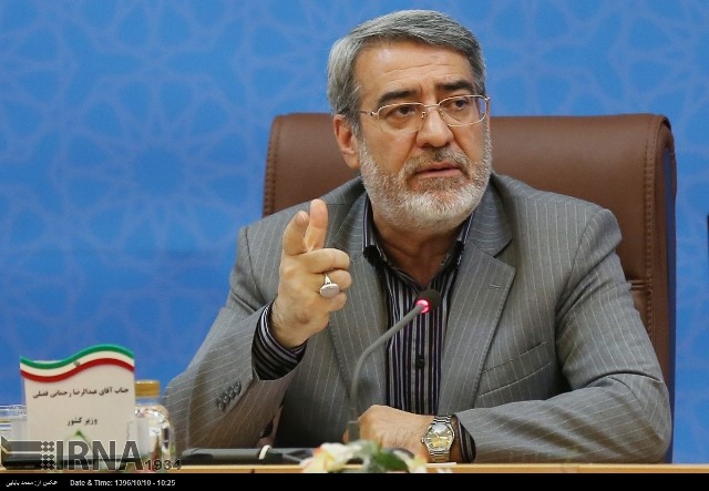 وزیر کشور:تخلف عده‌ای را نباید به حساب کل جامعه دراویش گذاشت