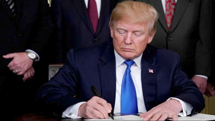 کنگره آمریکا تایید ادواری رئیس جمهوری را حذف کند