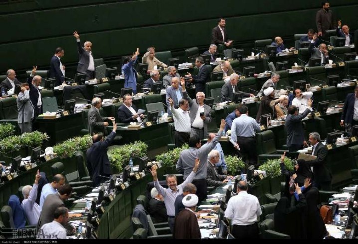 قانون صدور چک اصلاح شد