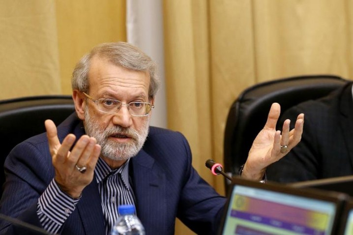 کالاهای اساسی باید با قیمت منطقی به دست مردم برسد